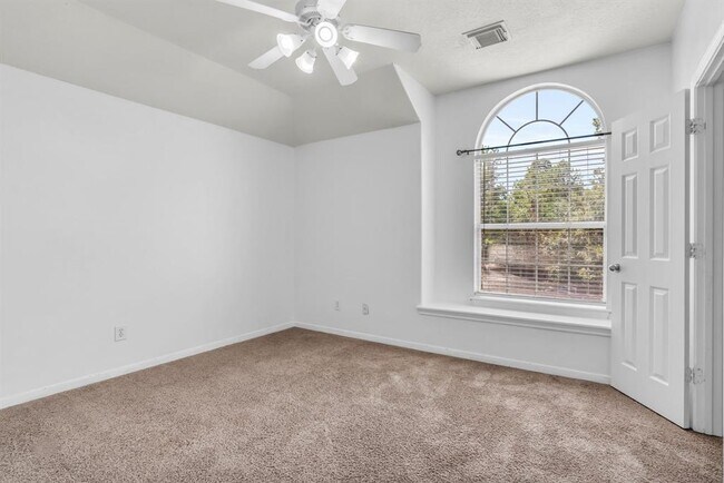 Building Photo - 7010 E Arbor Rose Ln