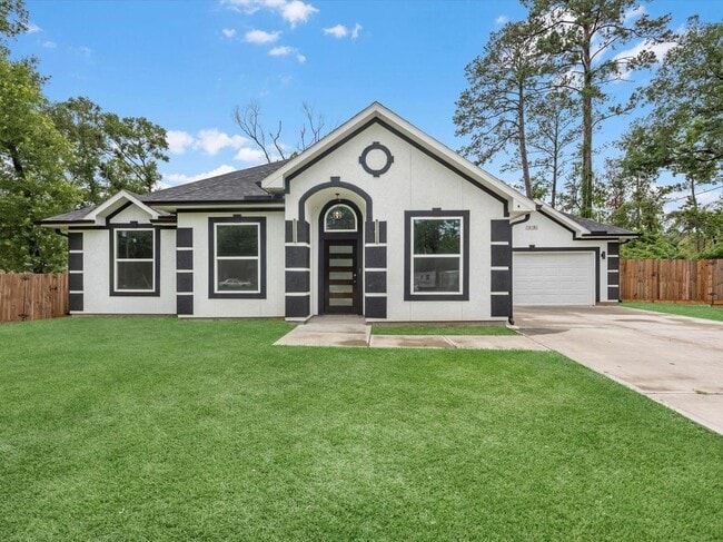 Primary Photo - 14606 Half Cir