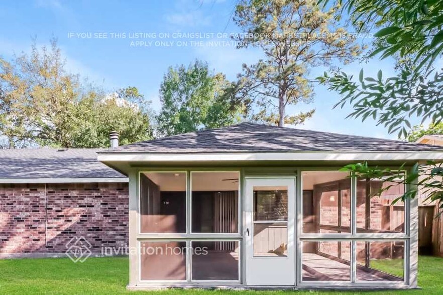 Building Photo - 2706 Pheasant Run