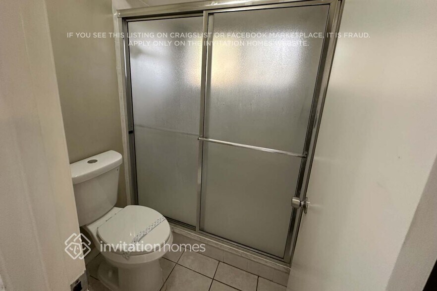 Building Photo - 4129 Yellowwood Dr