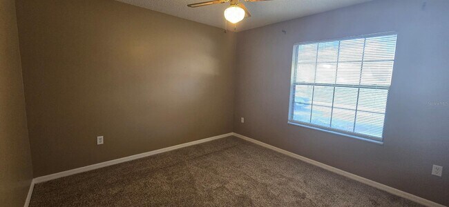 Building Photo - 1923 SW 34th Ct