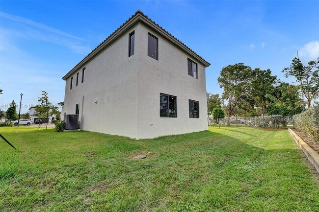 Building Photo - 13145 Addilyn Ct
