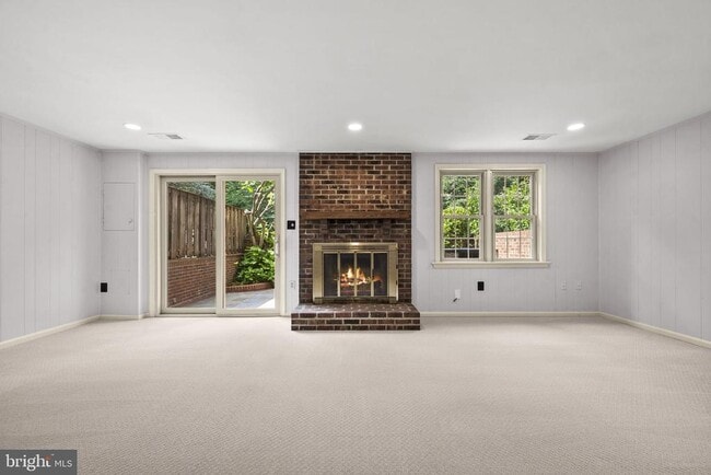 Building Photo - 6056 Morgan Ct