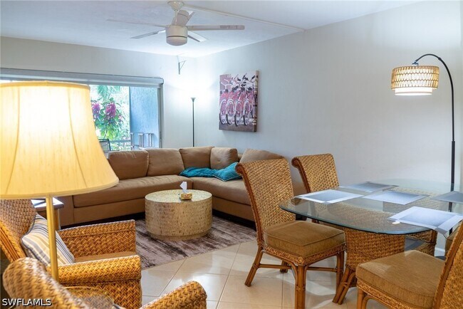 Building Photo - 27249 Pullen Ave