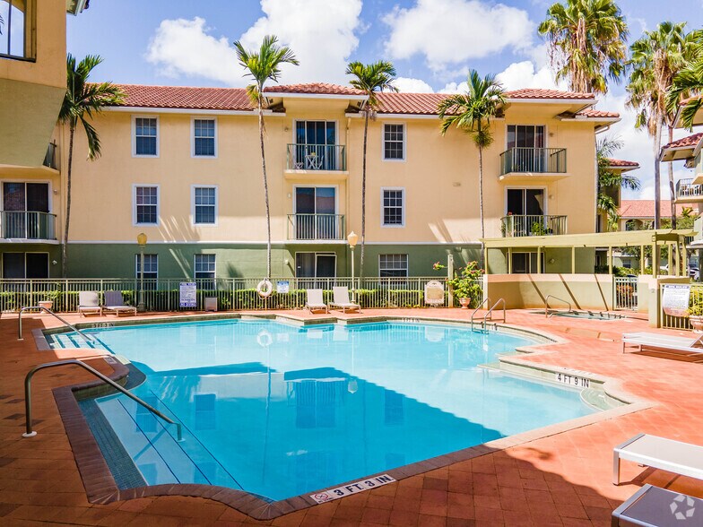 Fairway Vista 1951 Brandywine Rd West Palm Beach FL 33409 Apartment