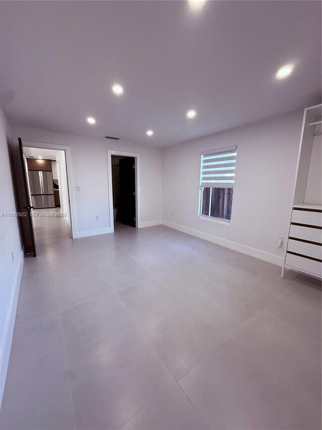 Building Photo - 4430 NW 1st Ave