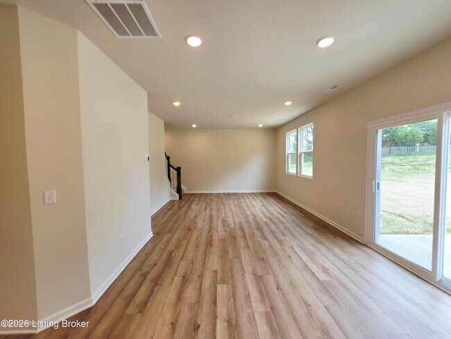 Building Photo - 8302 Fairmount Rd