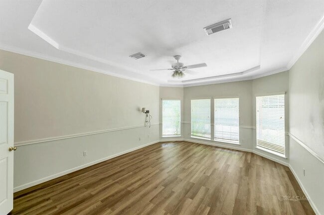 Building Photo - 20419 Cajon Canyon Ct