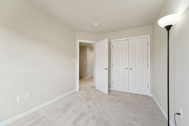 Building Photo - 13706 Petrel St