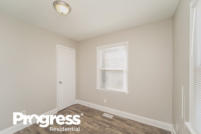 Building Photo - 809 Norris Ave