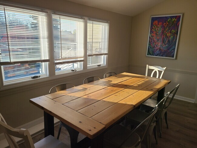 Building Photo - 22f Atlantic Ave