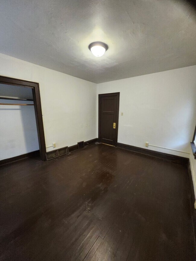 Building Photo - 4140wlisboM