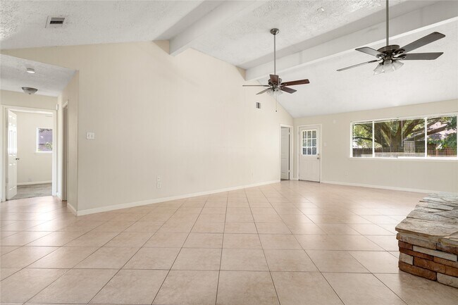Building Photo - 2603 Hollymist Dr