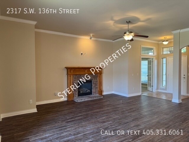 Building Photo - 2317 SW 136th St