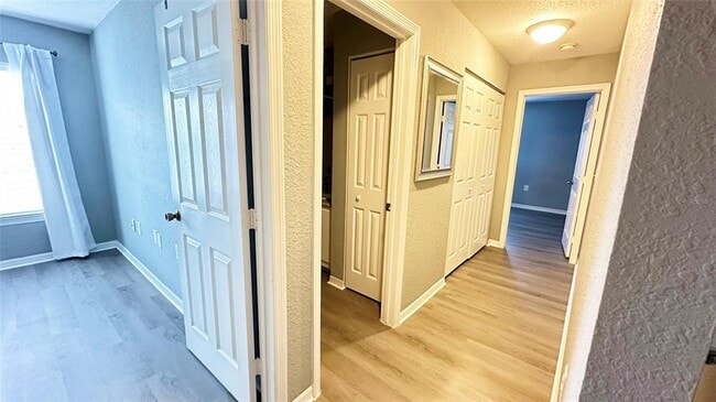 Building Photo - 7417 Vista Way