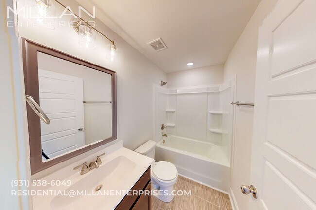 Building Photo - 449 Ayden Ln