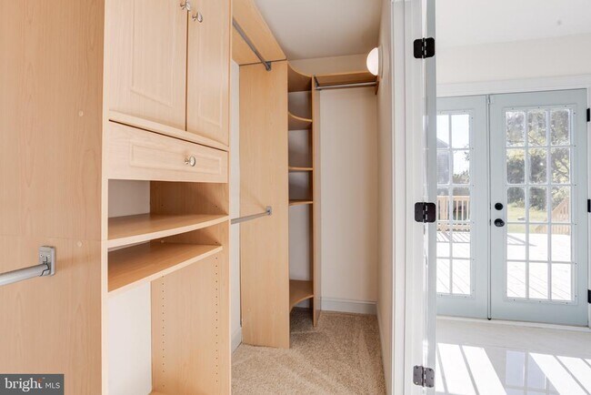 Building Photo - 5717 Station Rd