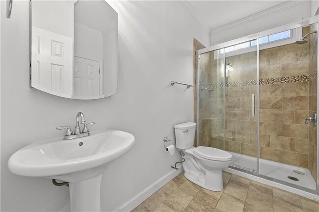 Building Photo - 1070 Admiral Crossing