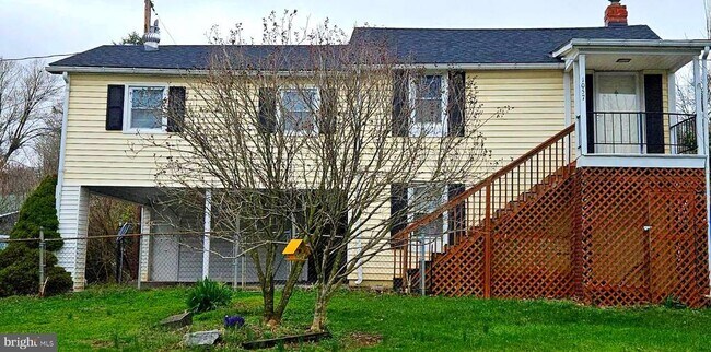 Building Photo - 1057 Foreman Ln