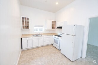 Building Photo - 1349 Peach Ave