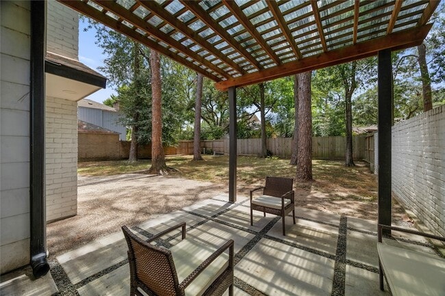 Building Photo - 15731 Steamboat Ln