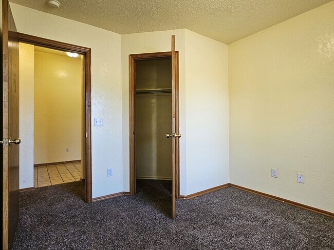 Building Photo - *** SUMMER SPECIAL $500 1ST MONTH’S RENT, ...