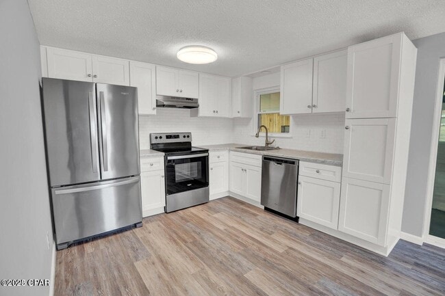 Building Photo - 6325 Pridgen St