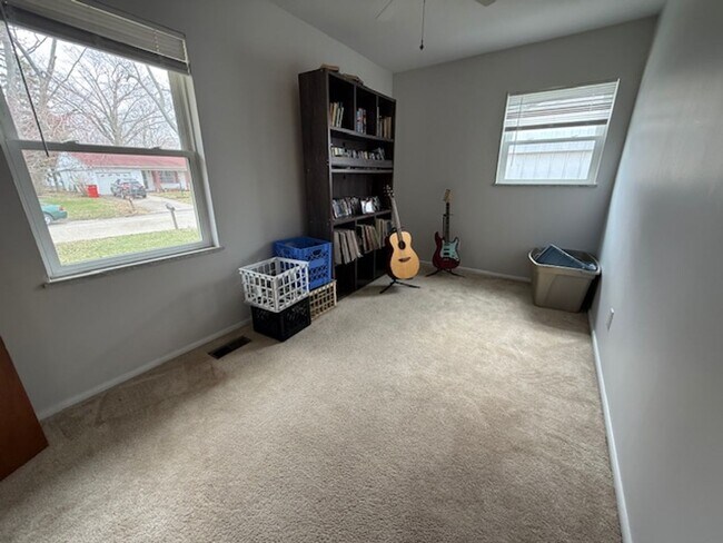 Building Photo - Spacious 4-Bedroom Home with Attached Garage