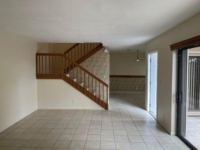 Building Photo - 4803 Waterview Cir