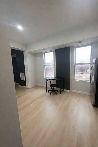 Building Photo - 1216 Soulard St