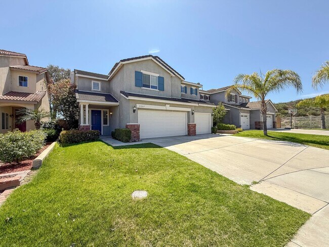 Building Photo - AVAILABLE NOW! 5 Bedroom, Cut-DeSac Home for Rent in a Beautiful, Murrieta Community!