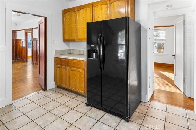 Building Photo - 77 E Main St