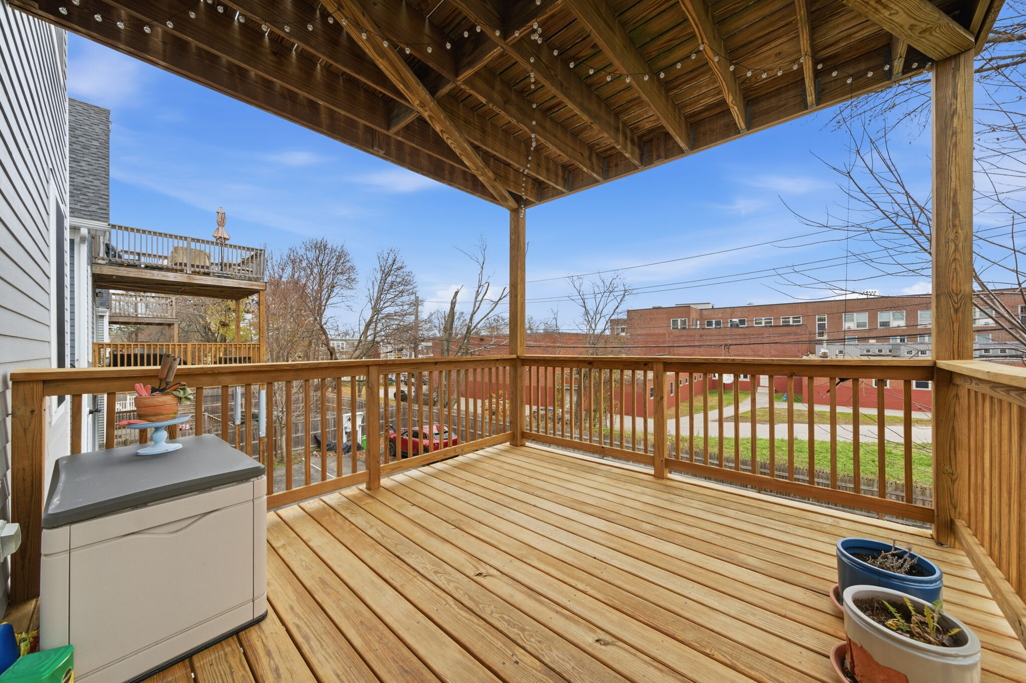 Building Photo - 68 Edson St