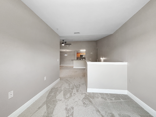 Building Photo - 7424 Vista Way