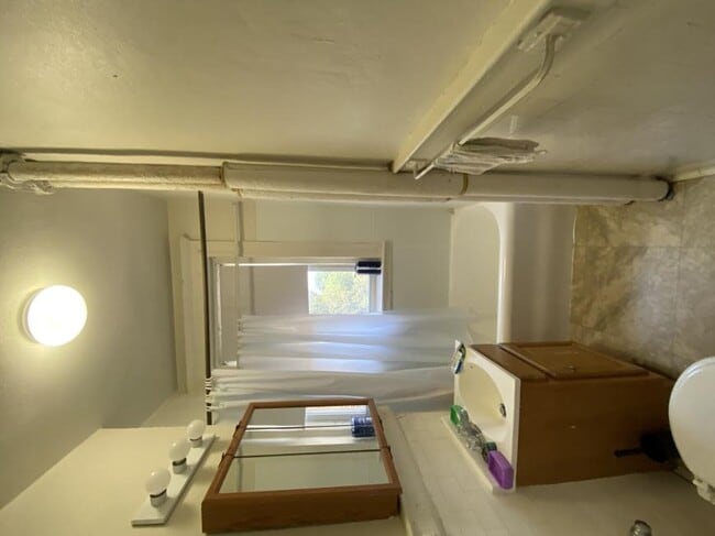 Building Photo - bedroom in Boston MA 02215
