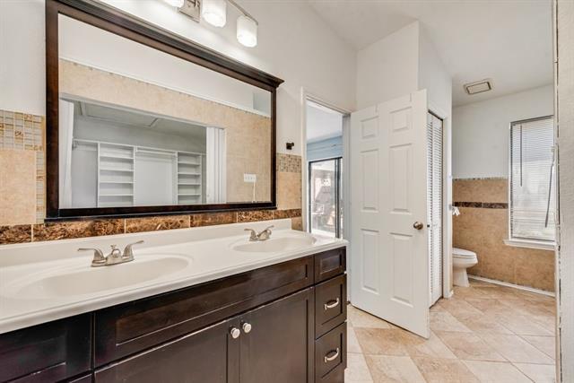 Building Photo - 2705 Keller Springs Ct