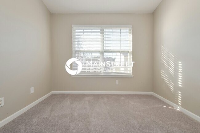 Building Photo - 3 Bedroom Pet-Friendly Home in McDonough, ...