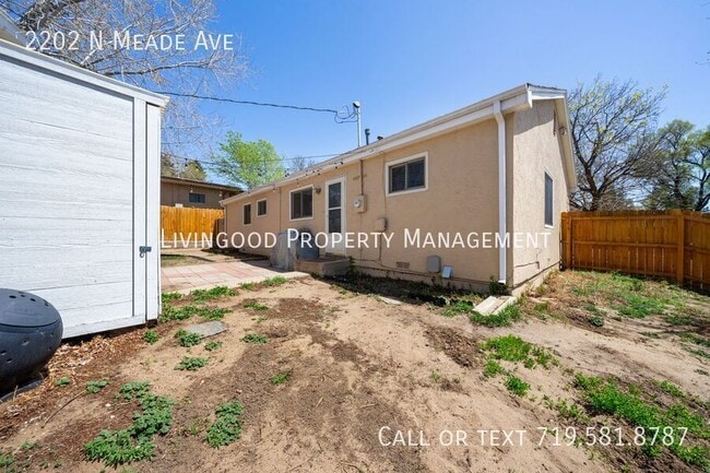 Building Photo - 2202 N Meade Ave