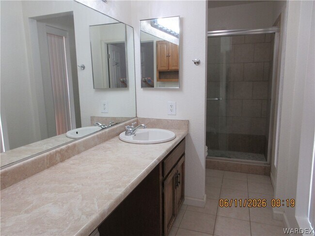 Building Photo - 2671 Sierra Ln