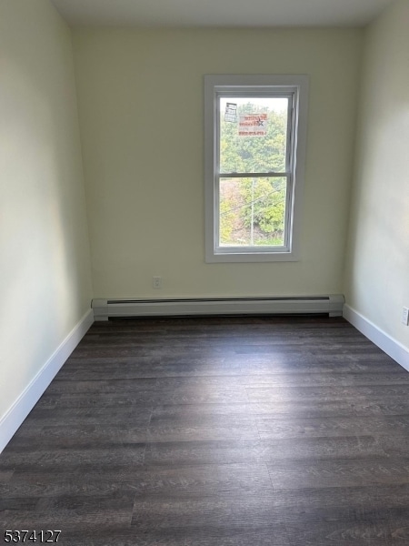 Primary Photo - 19 White St