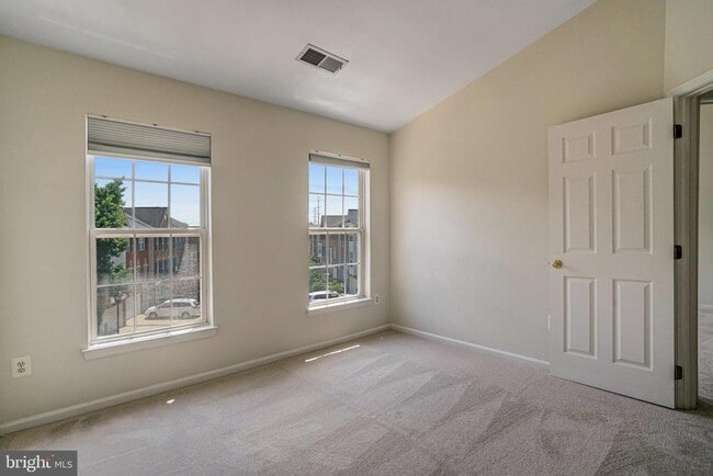 Building Photo - 6504 Trask Terrace