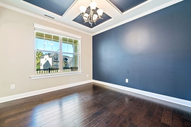 Building Photo - AVAILABLE IN MAY!  Stunning, like-new 4 bedroom, 4 bath home with large fenced yard!