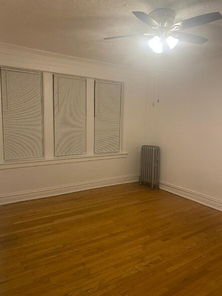 Building Photo - 340 S Homan Ave