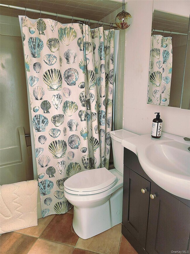 Building Photo - 95 Springville Rd