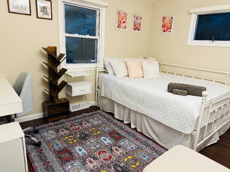 Building Photo - 104 Wabash Ave