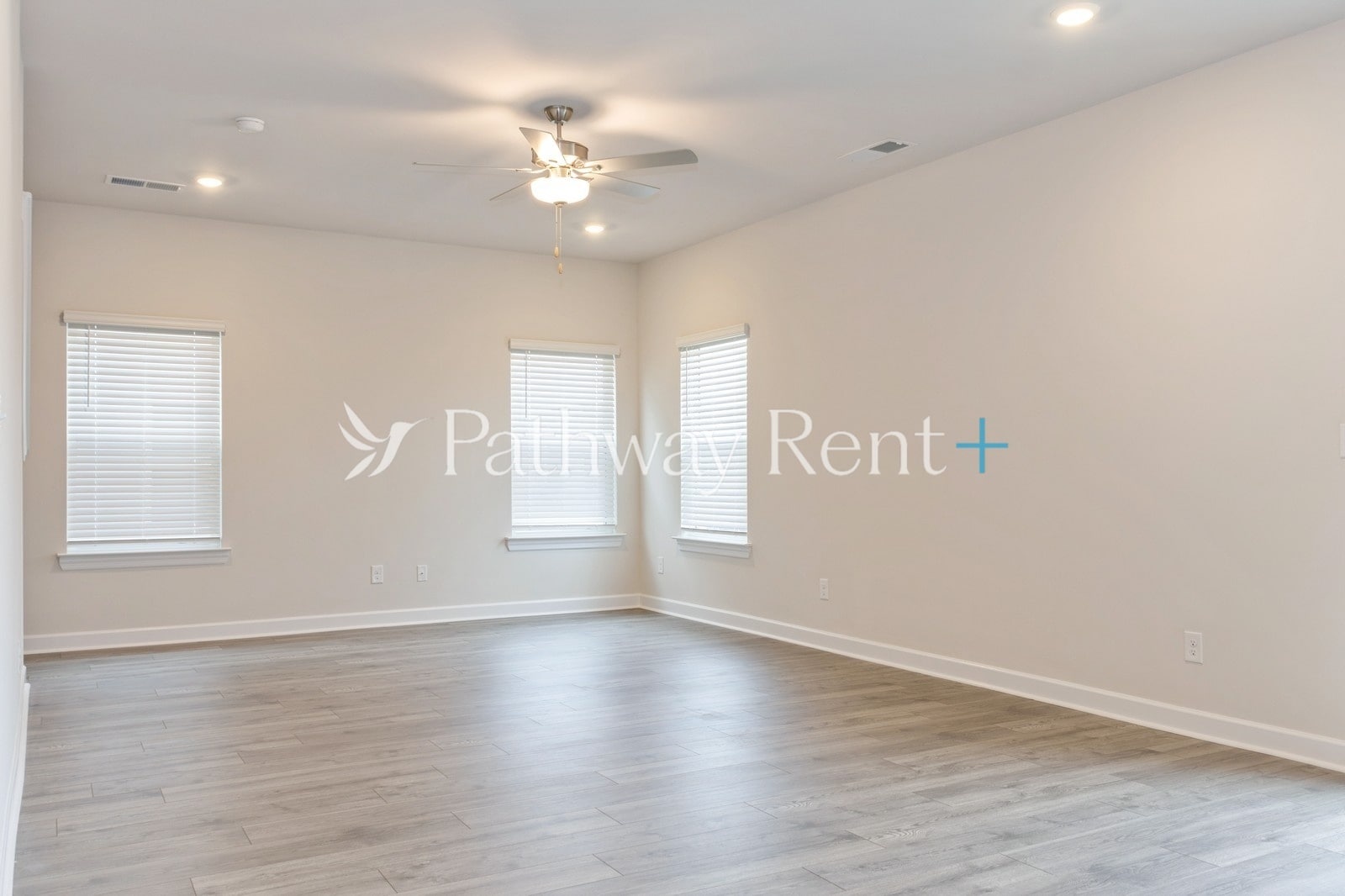 Building Photo - 2403 Nabali Wy