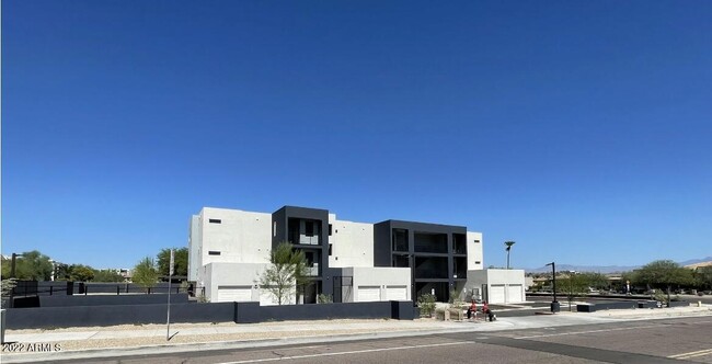 Building Photo - 12412 N Saguaro Blvd