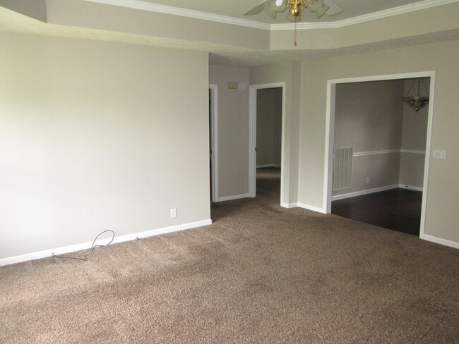 Building Photo - Barfield Area 3 bed 2 bath with a backyard