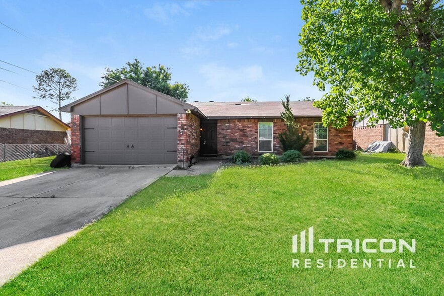 Primary Photo - 7232 Harwick Ln
