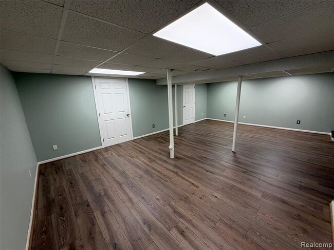 Building Photo - 24525 Jamestowne Rd